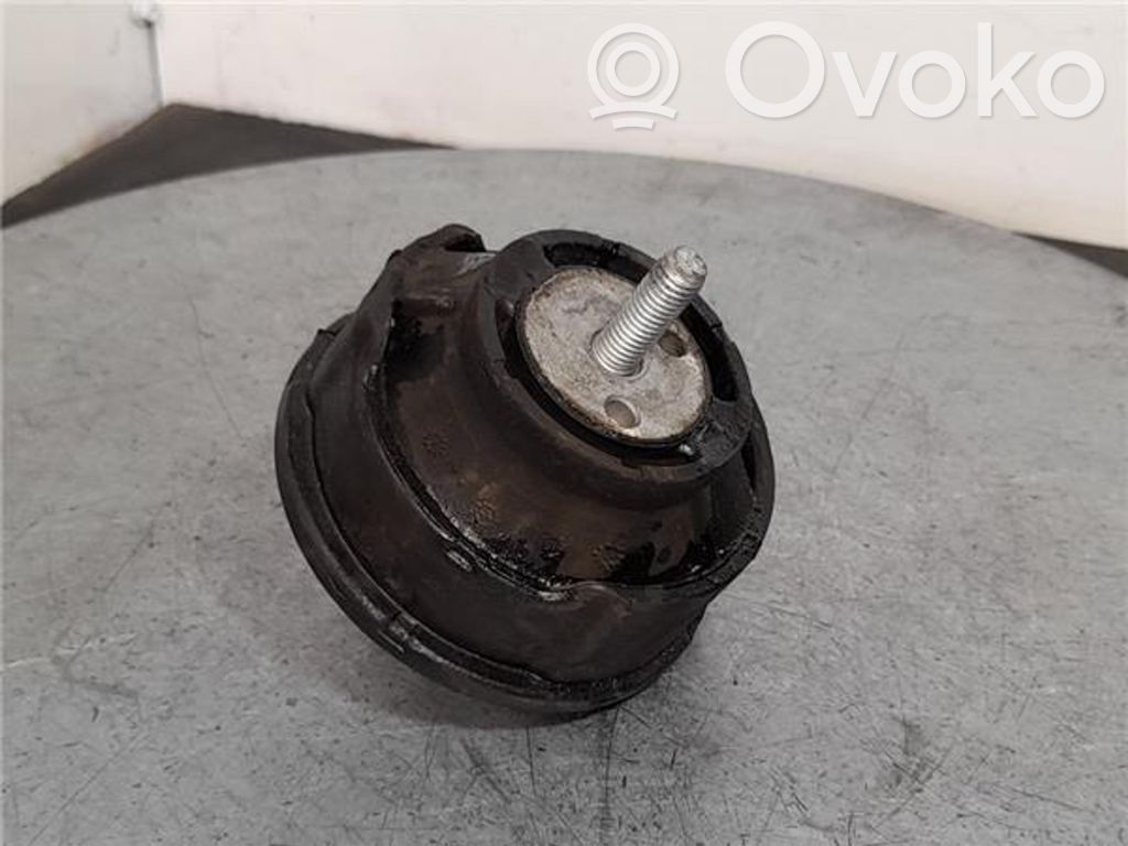 BMW 3 E46 Engine mount bracket 