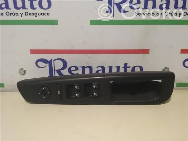 KIA Ceed Electric window control switch 