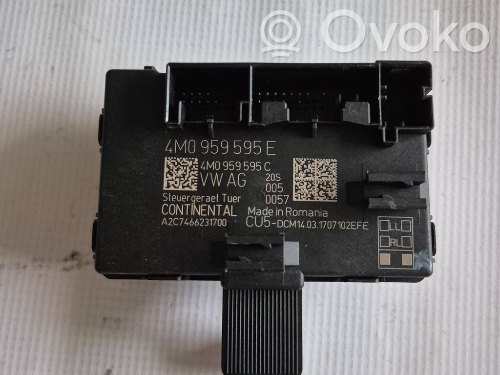 Audi Q7 4M Door control unit/module 