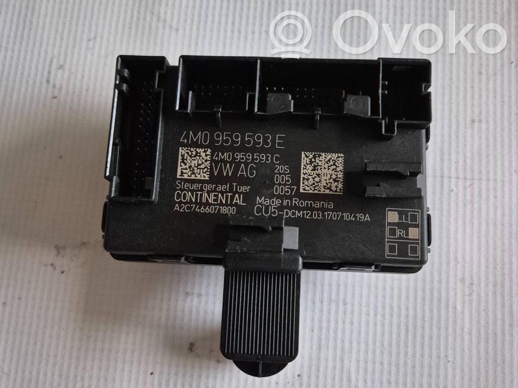 Audi Q7 4M Door control unit/module 