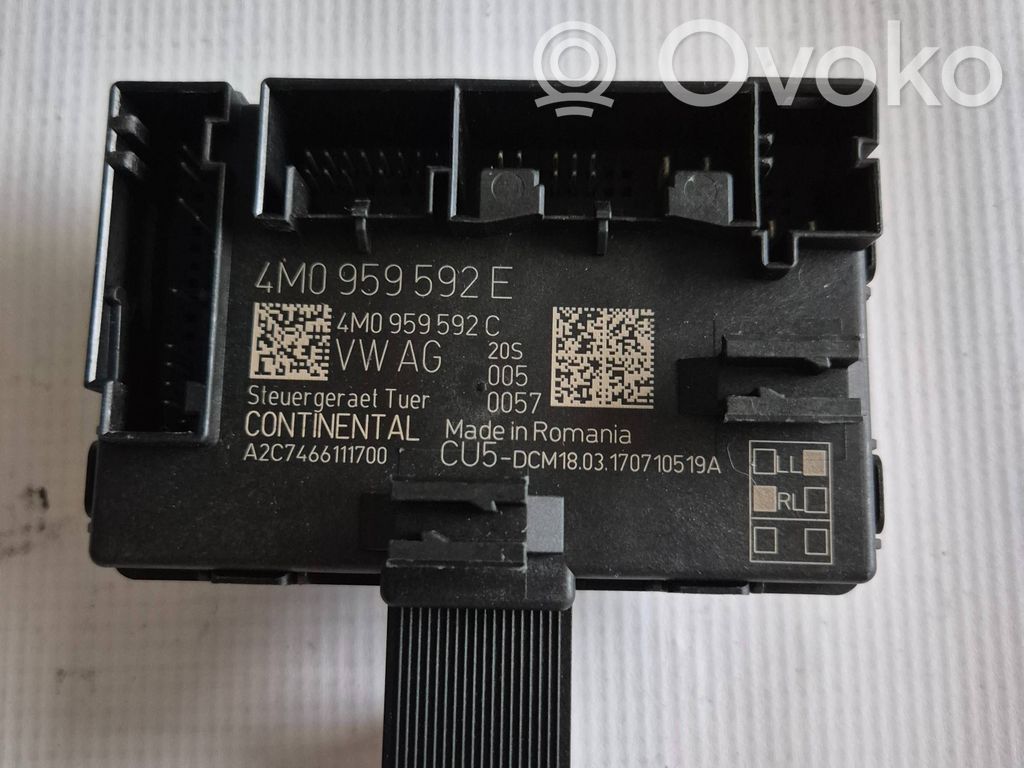 Audi Q7 4M Door control unit/module 