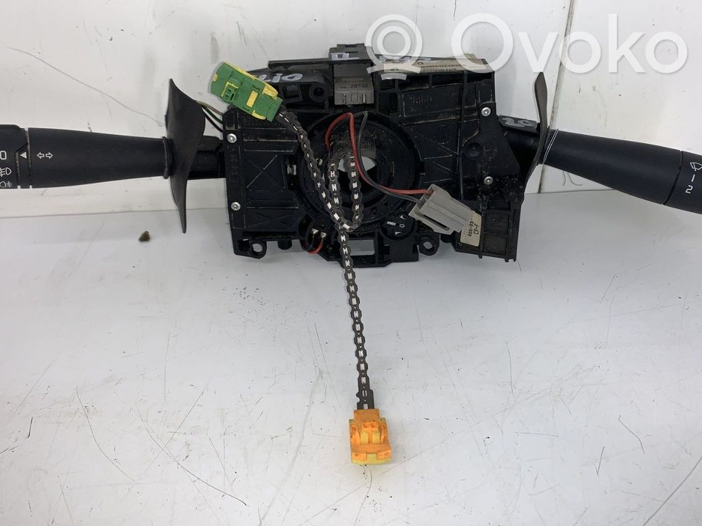 Peugeot 405 Wiper turn signal indicator stalk/switch 