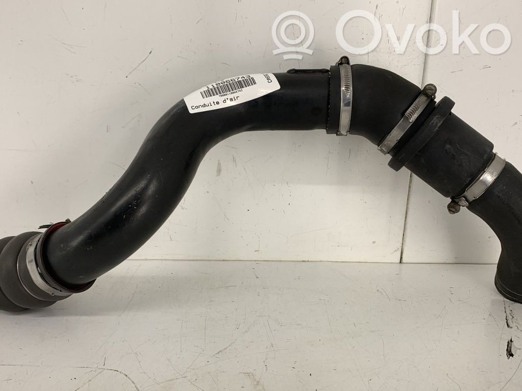 Ford Focus Air intake hose/pipe 