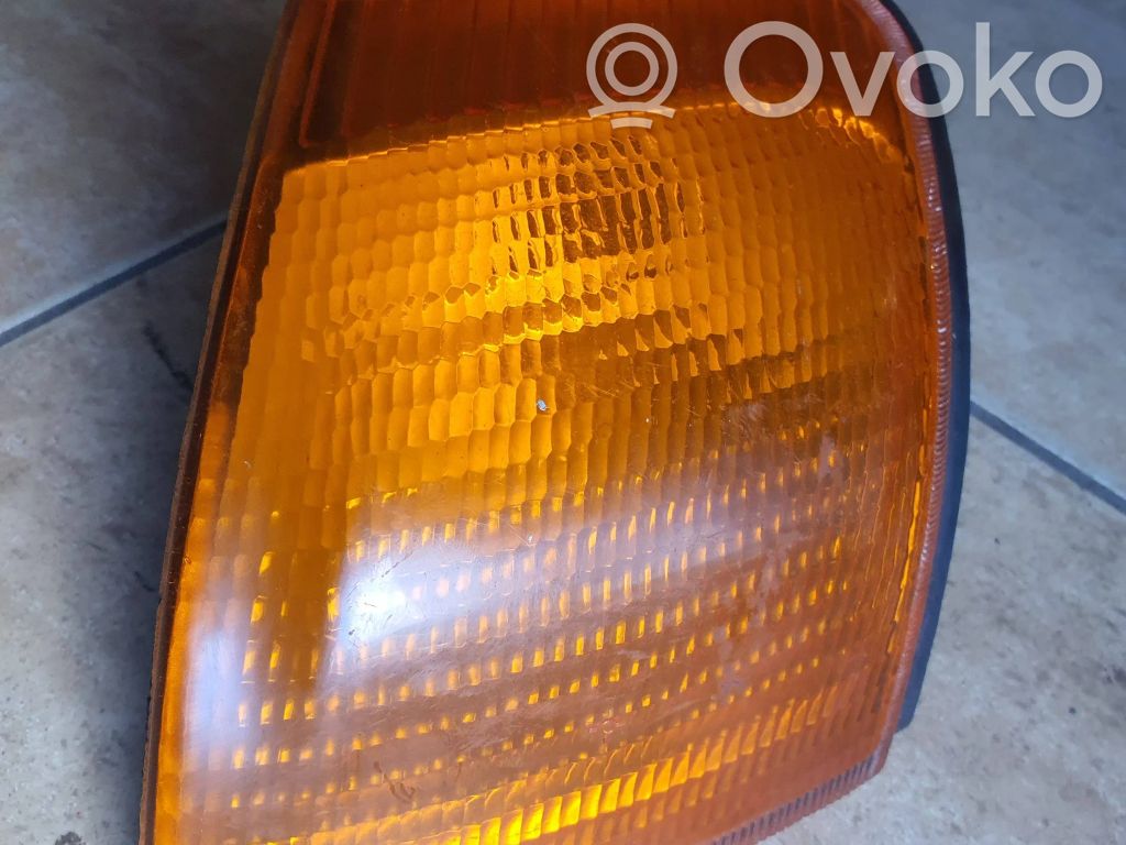 Ford Scorpio Front indicator light 