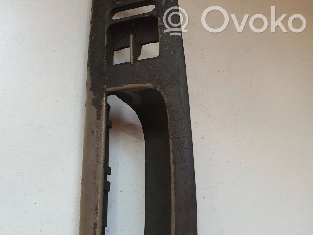 Other interior part   7M4867172E,YM2114B262DAW