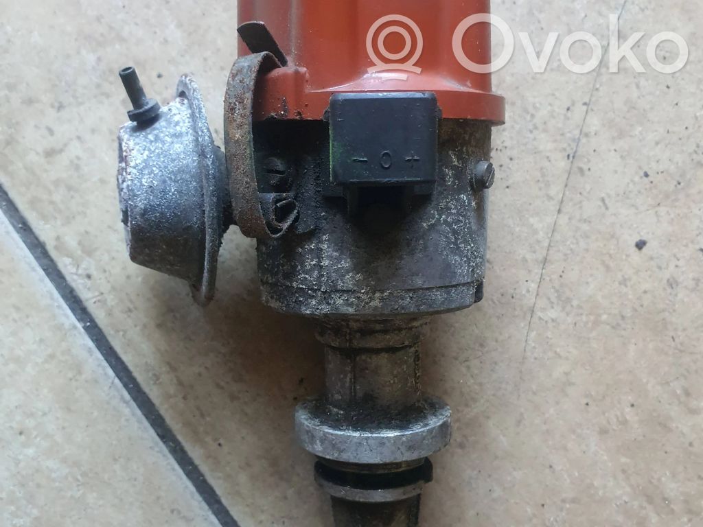 Audi 200 Spark distributor 