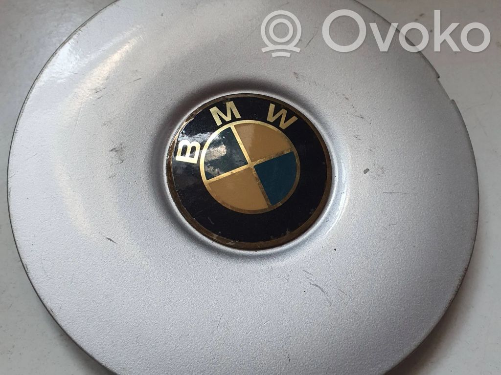 BMW 5 E34 Tapacubos original de rueda 