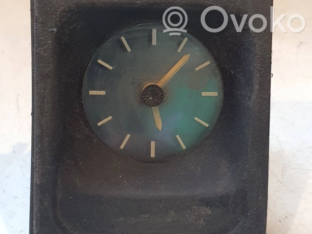 Opel Vectra A Ekrāns / displejs / mazais ekrāns 