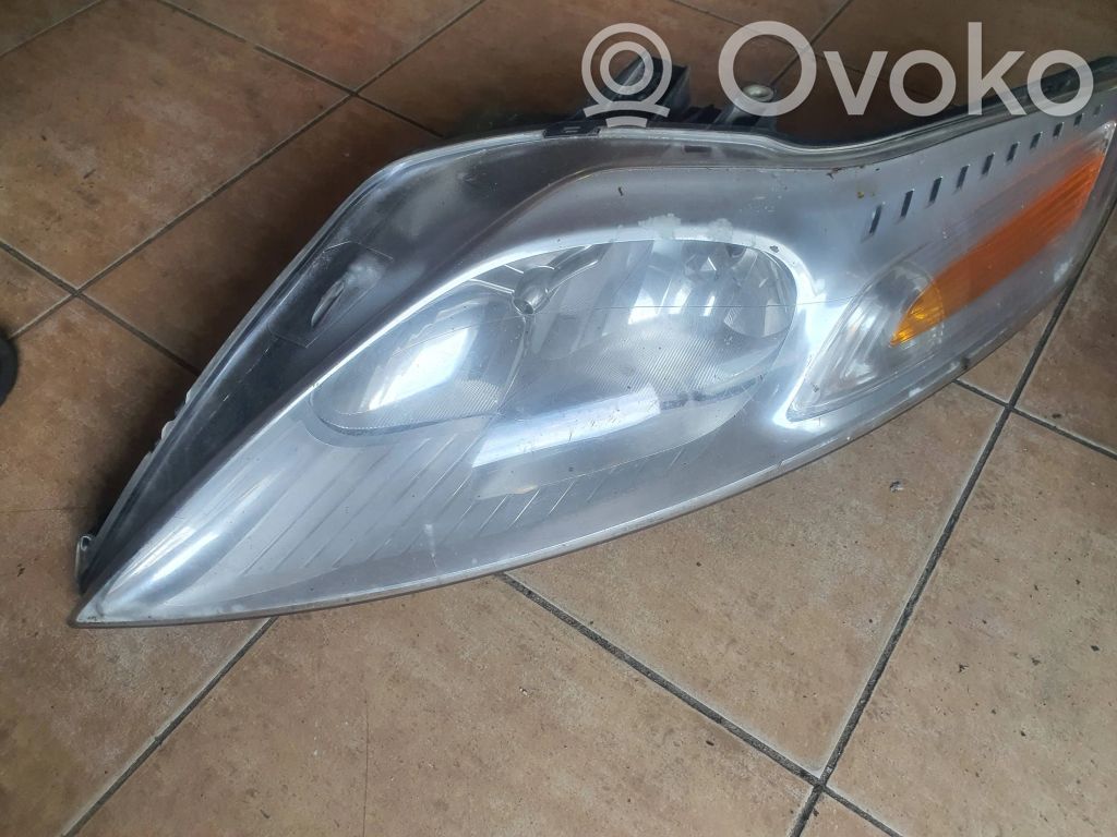 Ford Mondeo MK IV Priekinio žibinto dangtelis 