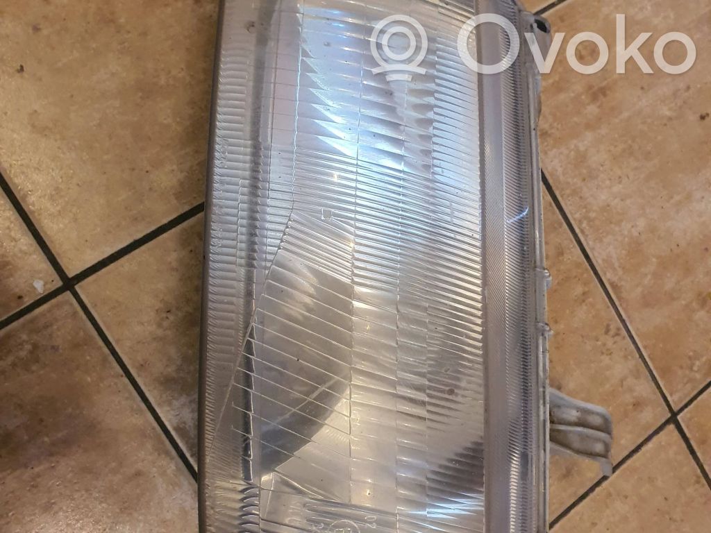 Mazda 323 Headlight/headlamp 