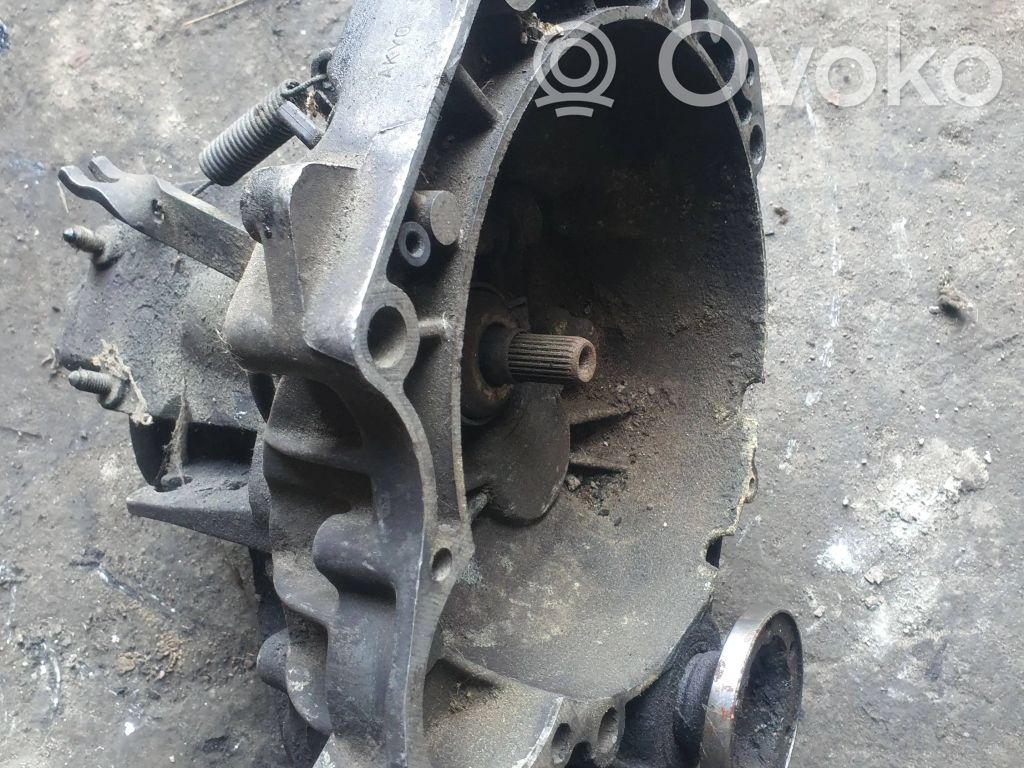 Volkswagen Golf III Manualna 4-biegowa skrzynia biegów 