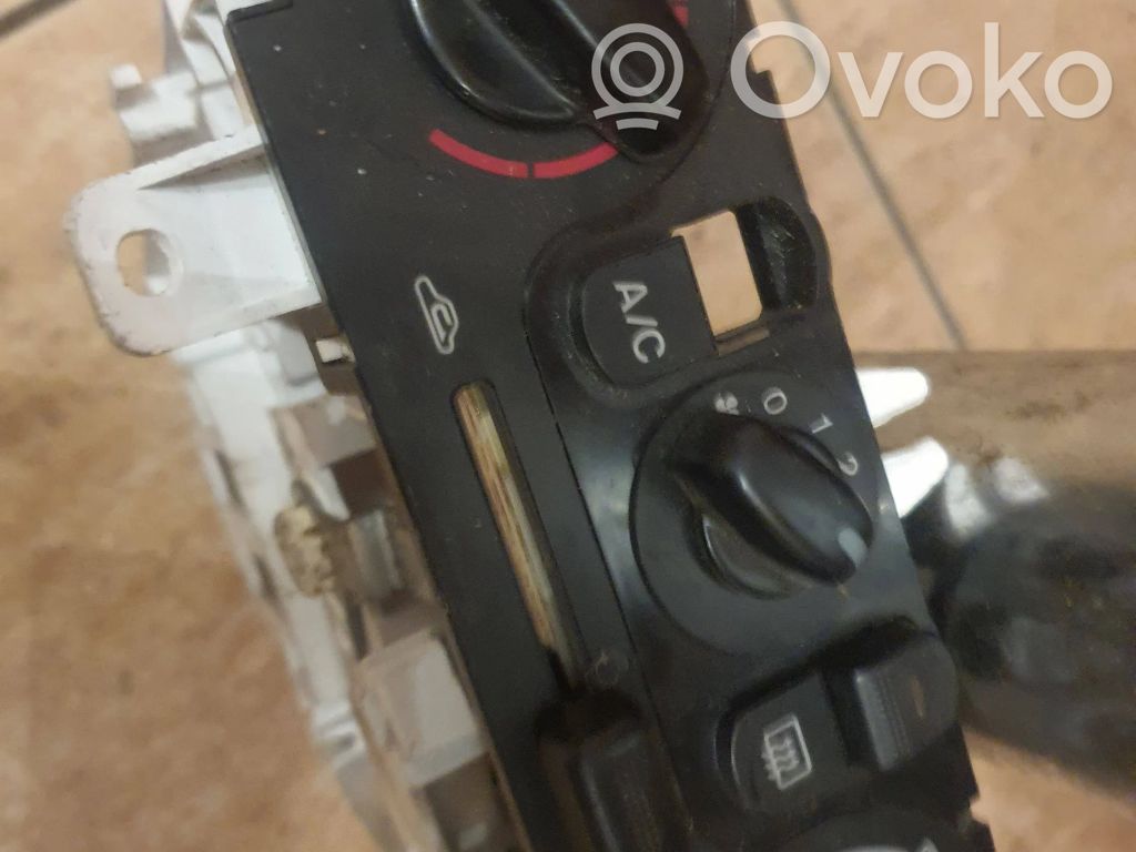 Mazda 323 F A set of switches 