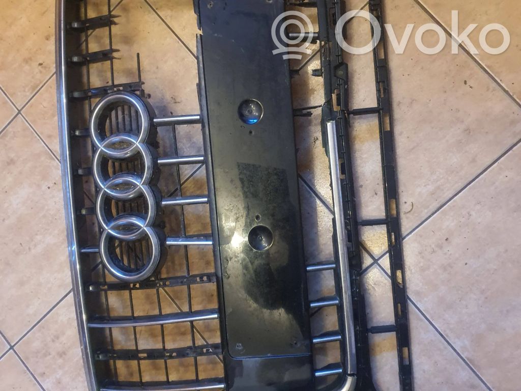 Audi A6 S6 C8 4K Oberes Gitter vorne 