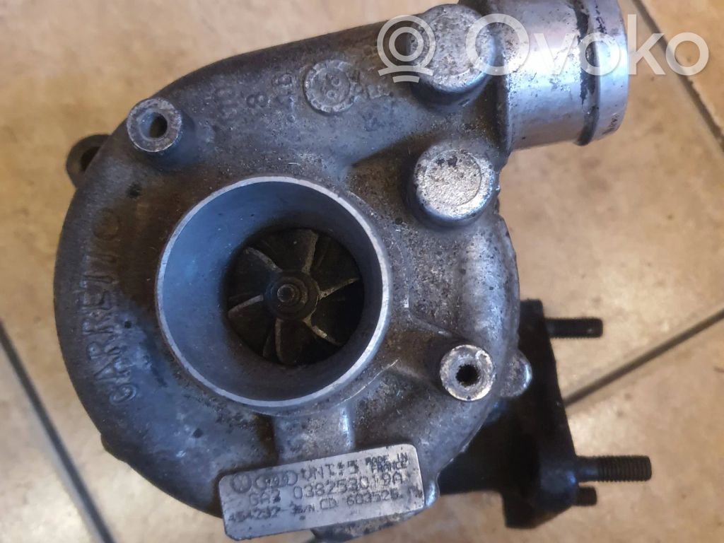 Turbina   038253019A,038253019AV,03G253016K,03G253016KV,03G253016KX,38253019AX
