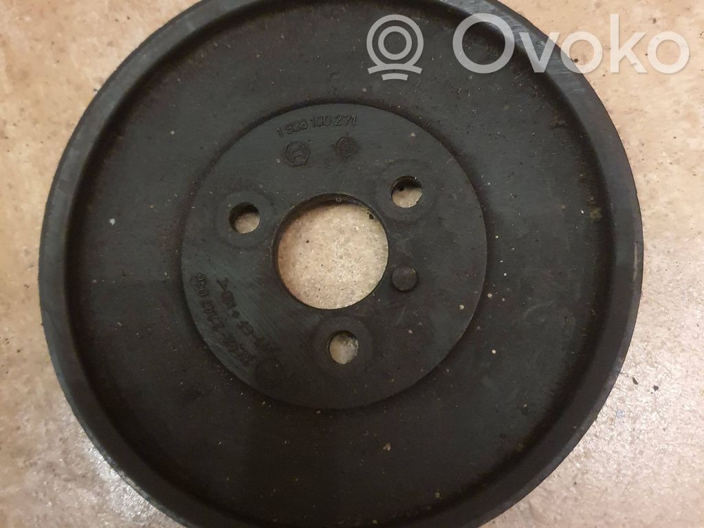 BMW 5 E39 Bomba de dirección hidráulica 