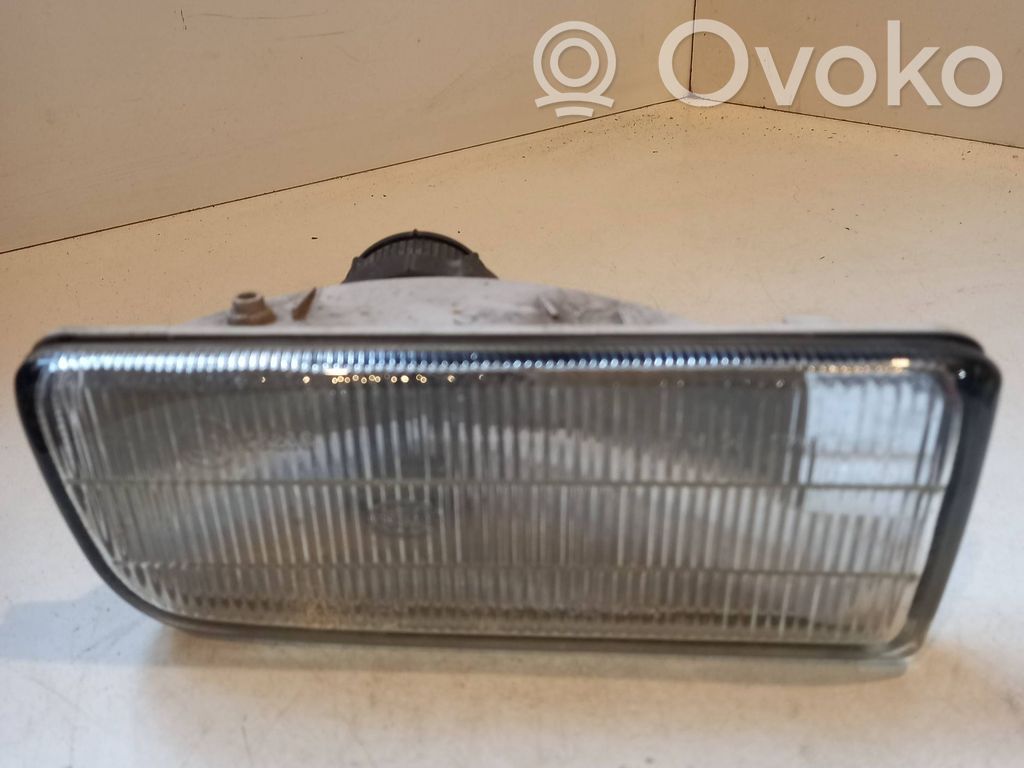 BMW 3 E36 Etusumuvalo 