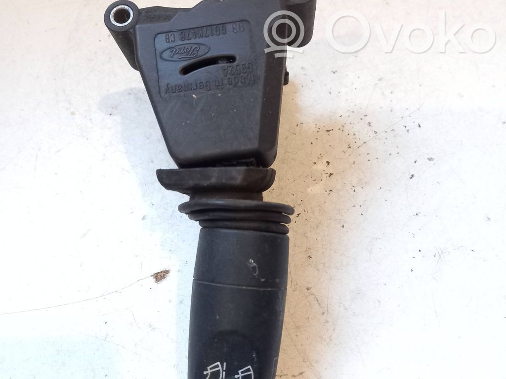 Ford Scorpio Valytuvų rankenėlė 