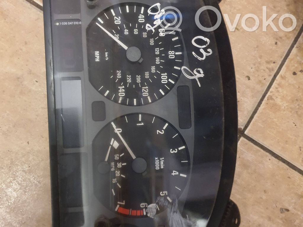 BMW 3 E46 Geschwindigkeitsmesser Cockpit 