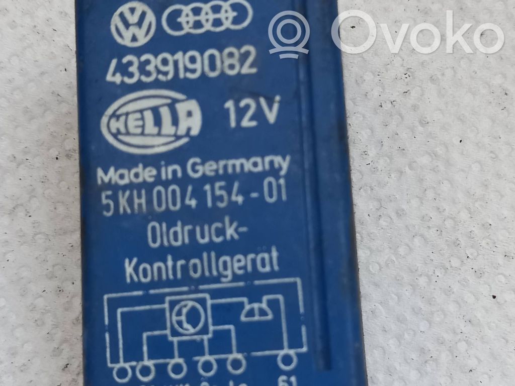 Audi 100 S4 C4 Inne przekaźniki 