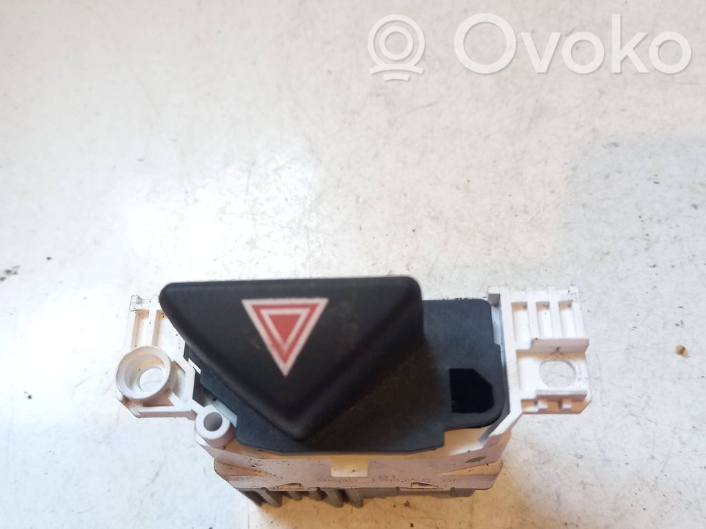Hazard light switch   98AG13A350AE,240401