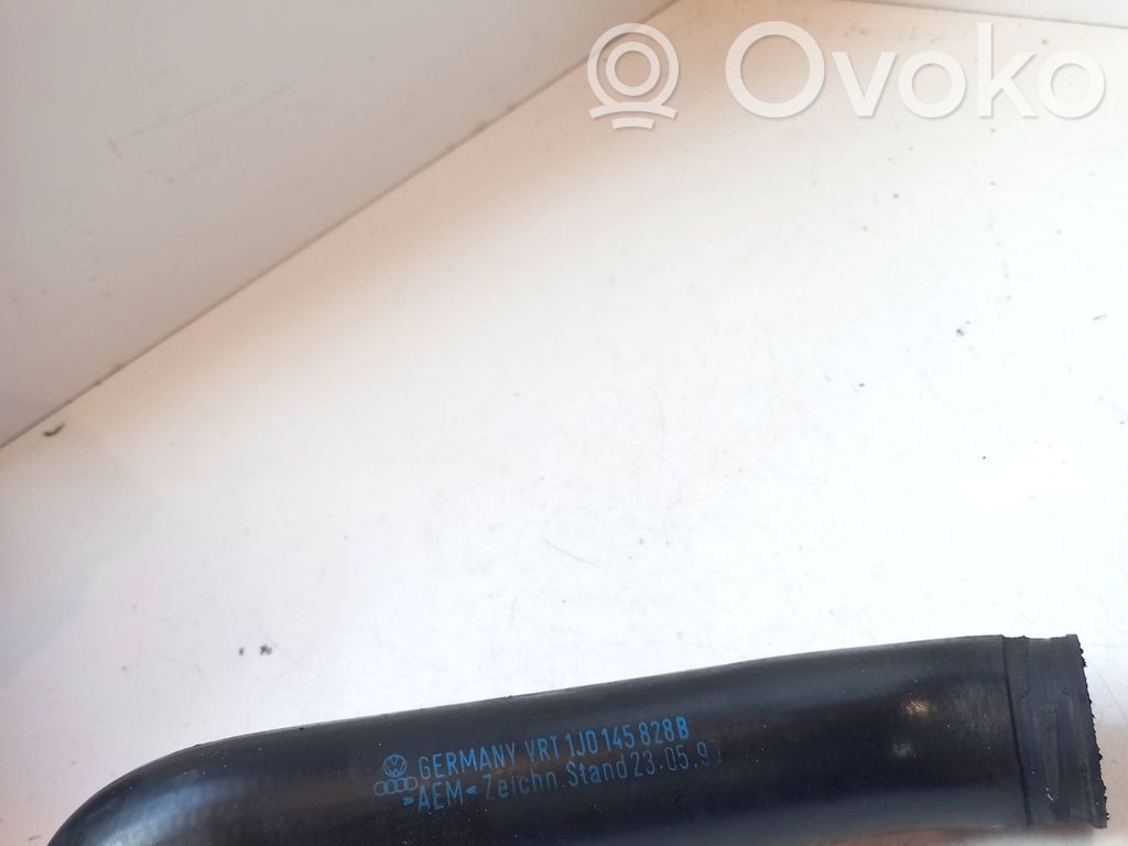 Skoda Octavia Mk1 (1U) Wąż / Rura intercoolera 