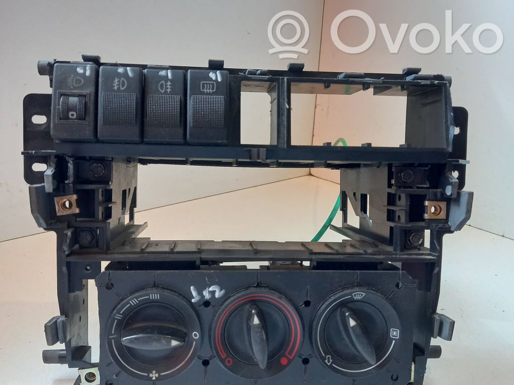 Audi A4 S4 B5 8D Otros repuestos del interior 