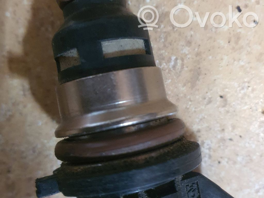 Ford Mondeo MK I Inyector de combustible 