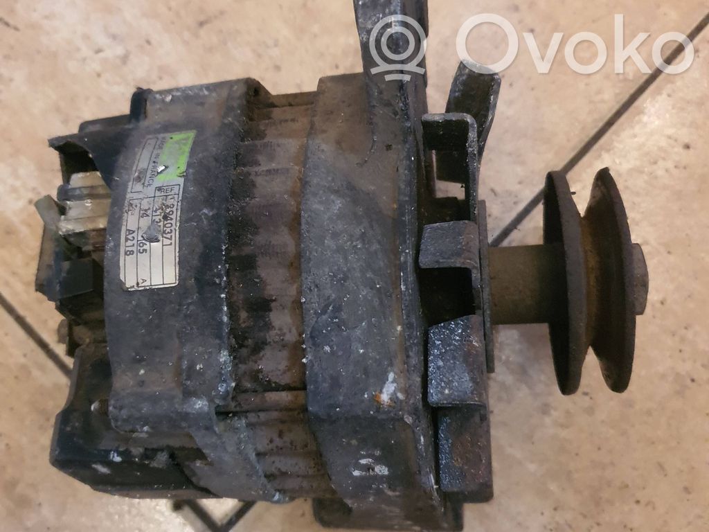 Volkswagen Golf II Generatore/alternatore 