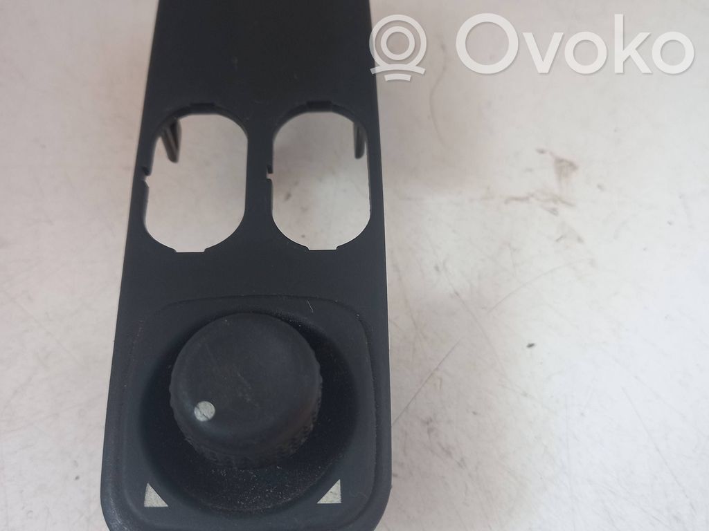 Ford Escort Wing mirror switch 