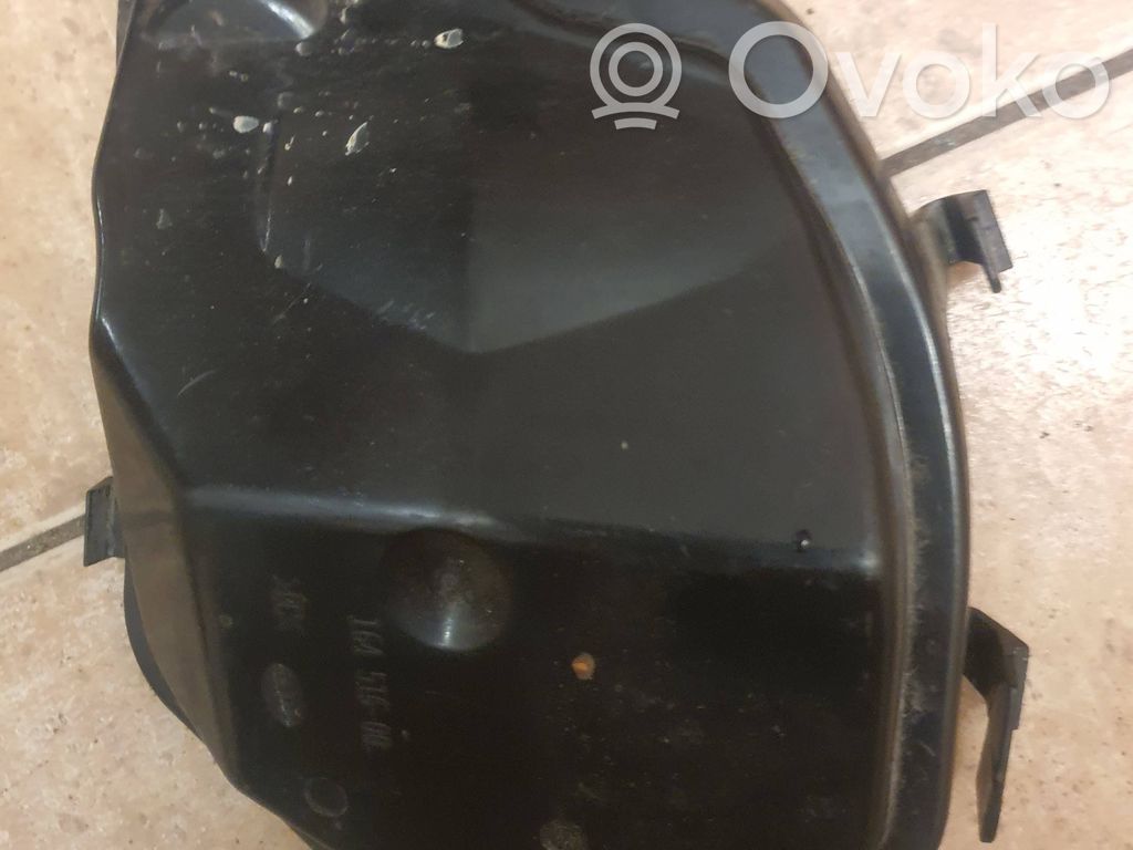 BMW 5 E60 E61 Headlight/headlamp dust cover 