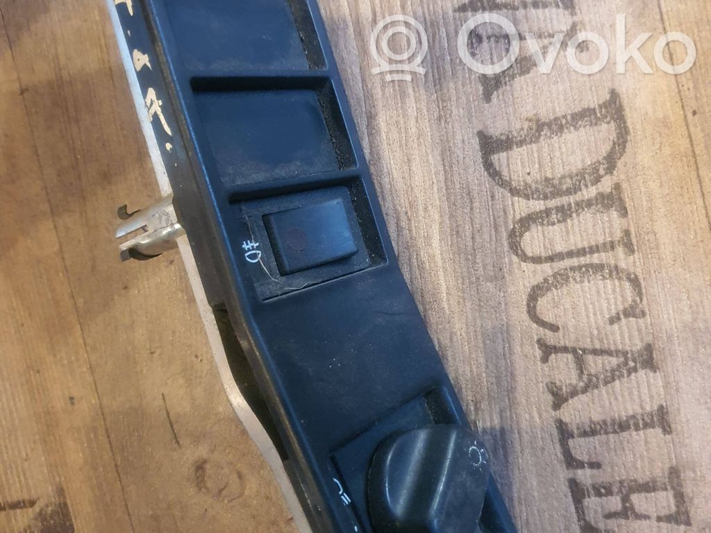 Light switch   136269,1362699