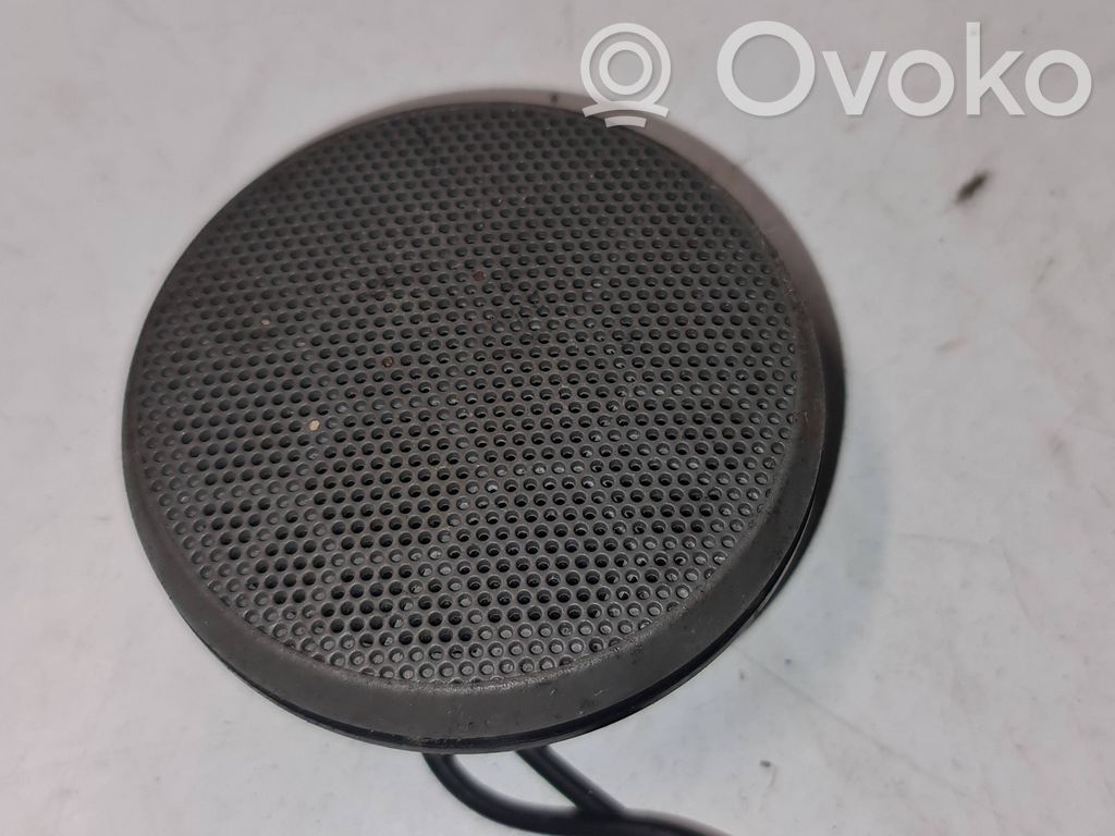 Audi A6 S6 C4 4A Altavoz de la puerta delantera 