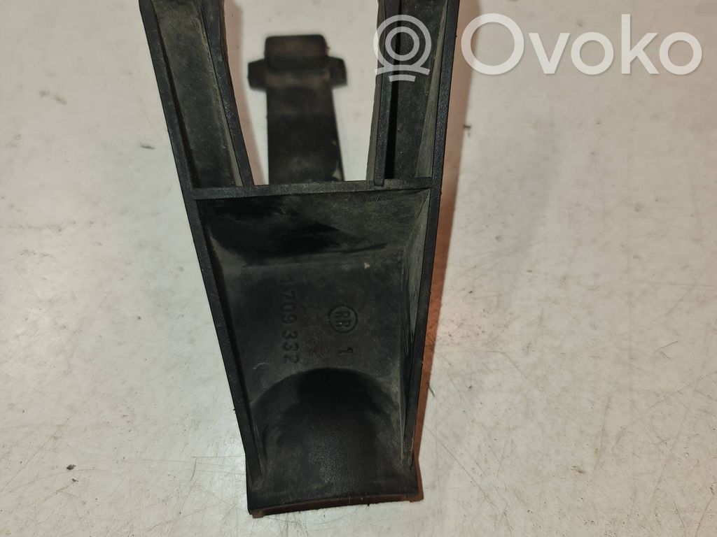 BMW 5 E34 Halterung Kühler 