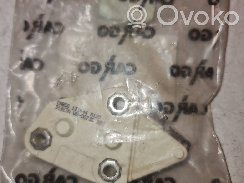 Volkswagen Golf I Repuesto de alternador 