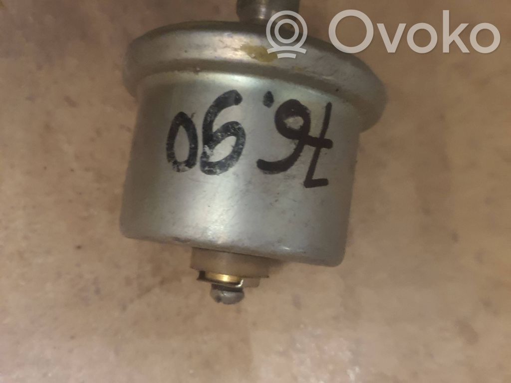 Öldruckschalter   MM355