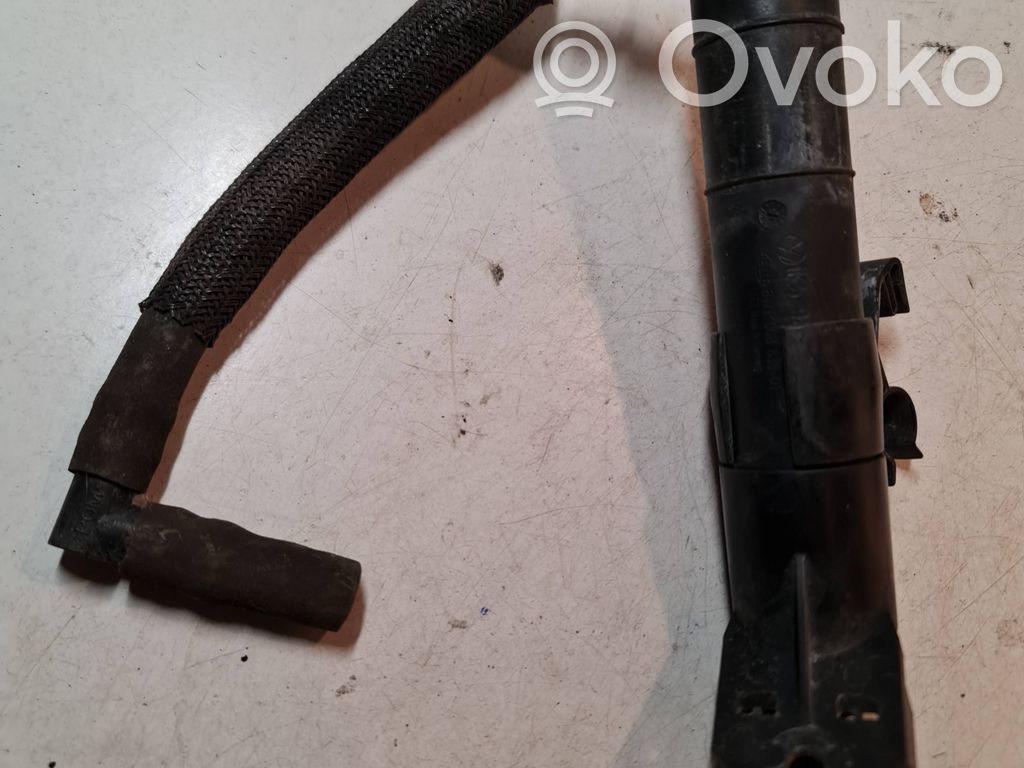Volkswagen Golf V Dysza spryskiwacza lampy przedniej 