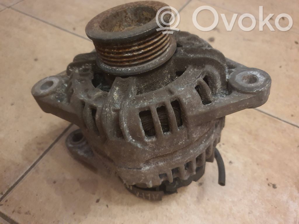 Alfa Romeo 156 Alternador 