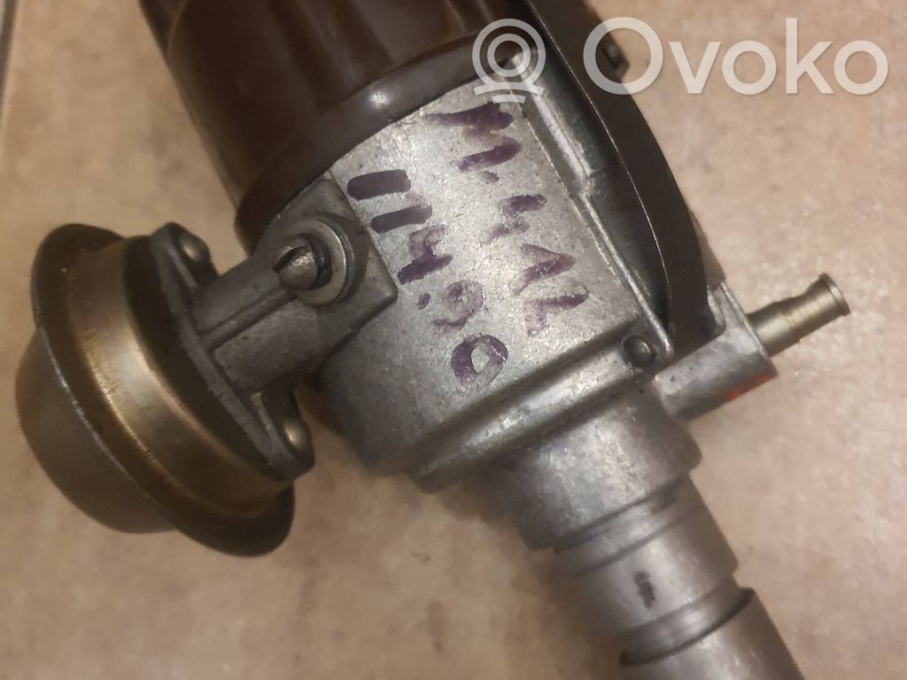 Spark distributor   P147B,YX1351292