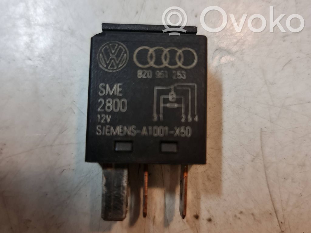 Audi A6 S6 C5 4B Otros relés 