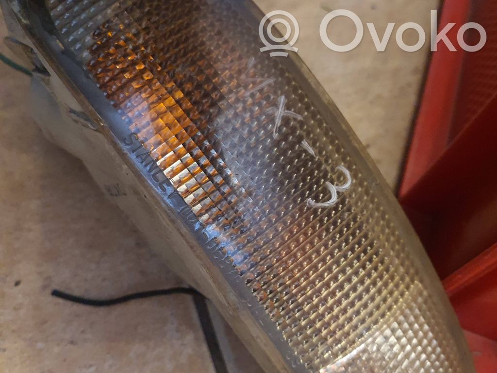 Front indicator light   0410687R