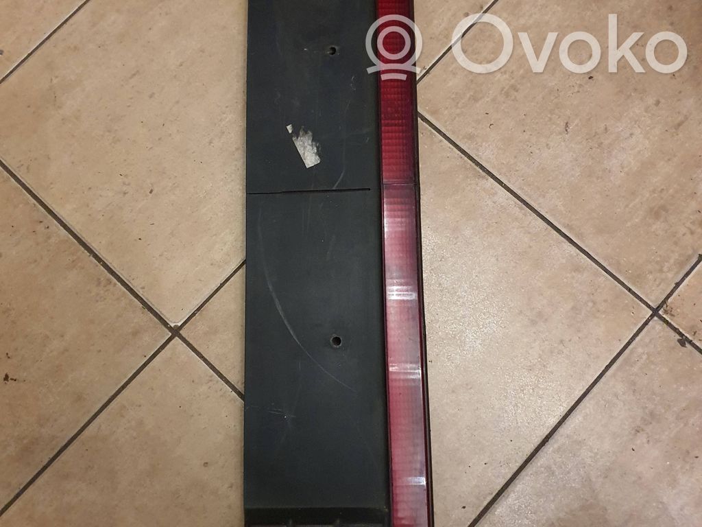 Opel Ascona C Ramka tylnej tablicy rejestracyjnej 