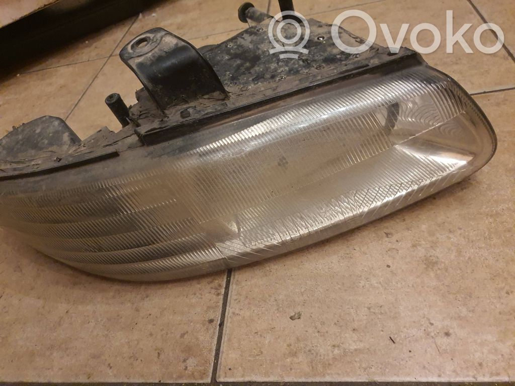 Phare frontale   E12125HCR,20010,17125