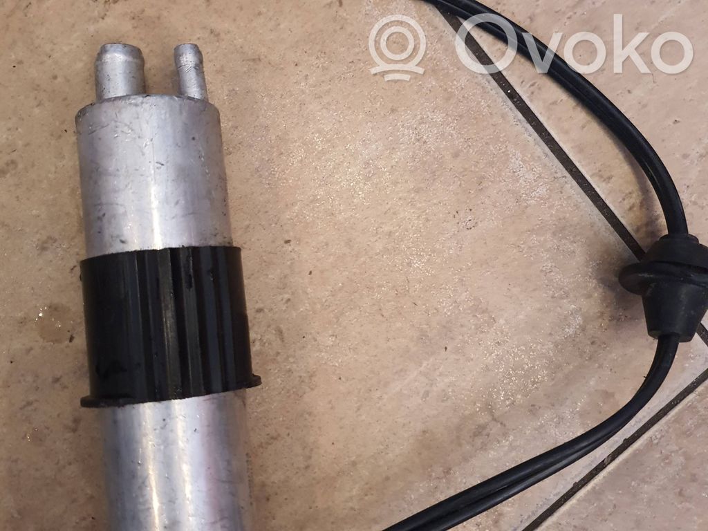 BMW 5 E39 Pompa ad alta pressione dell’impianto di iniezione 