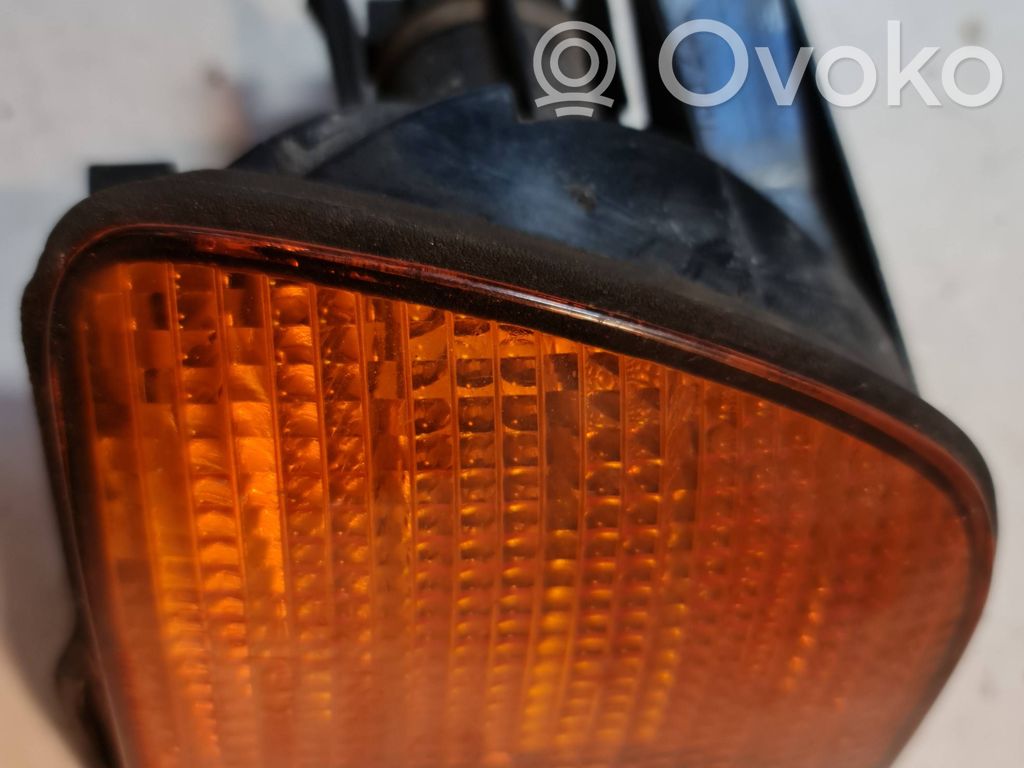 BMW 3 E36 Indicatore di direzione anteriore 