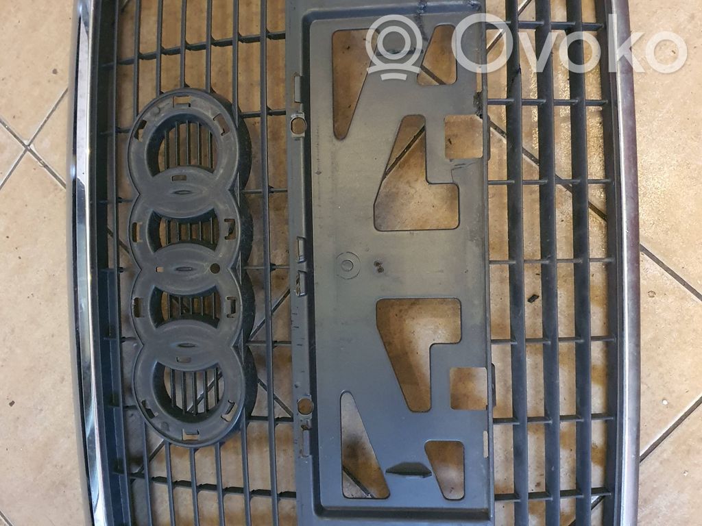 Audi A6 S6 C6 4F Griglia superiore del radiatore paraurti anteriore 