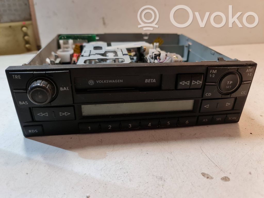Volkswagen Golf IV Unitate principală radio/CD/DVD/GPS 