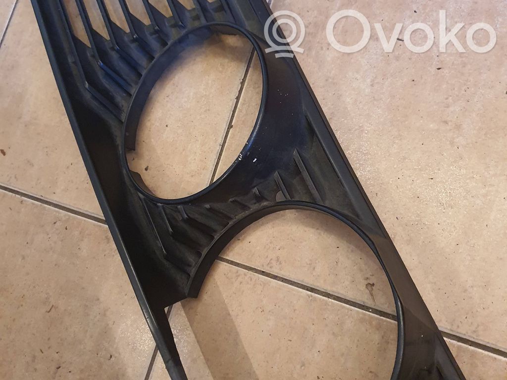 BMW 5 E28 Front grill 