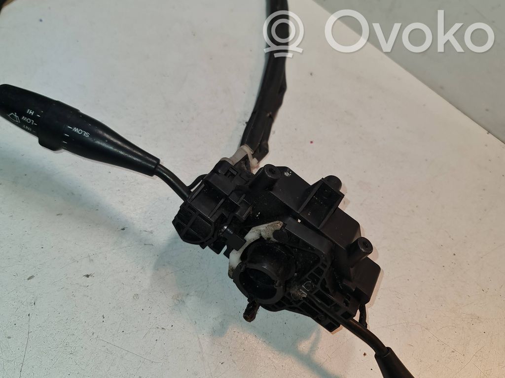 Hyundai Accent Interruptor/palanca de limpiador de luz de giro 
