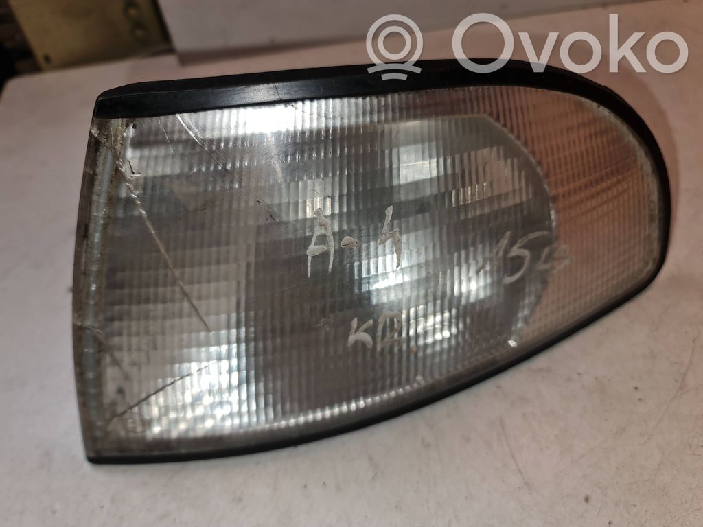 Audi A4 S4 B5 8D Frontblinker 