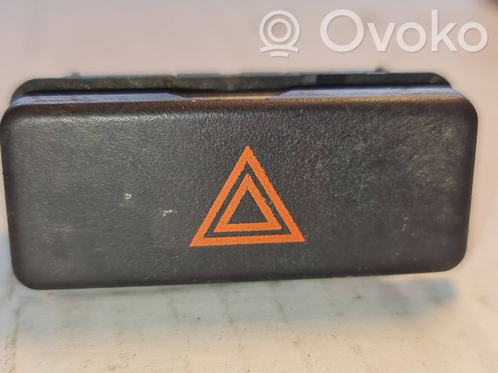 BMW 3 E36 Schalter Warnblinkanlage 